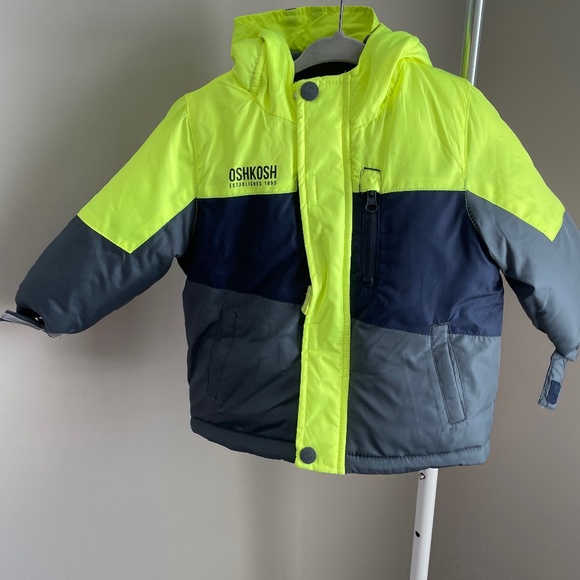 winter jacket and snow pants - Picture 2 of 4